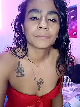 Snapshot of Leslly_ chatting on 15, 2, 2025 Leslly online show from 15, 2, 2025