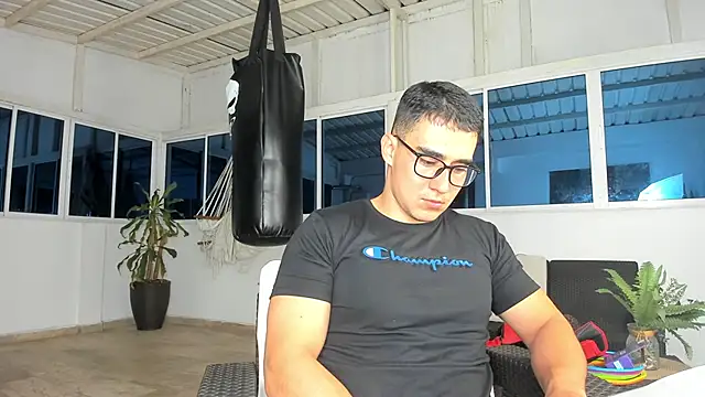 owengray2n online show from 19, 12, 2024