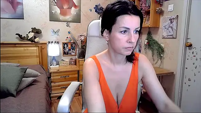 Snapshot of Kendra_Mom chatting on 12, 3, 2026 Kendra Mom online show from 12, 3, 2026