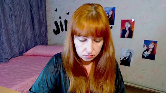 Snapshot of JillStevens chatting on 4, 2, 2025 JillStevens online show from 4, 2, 2025