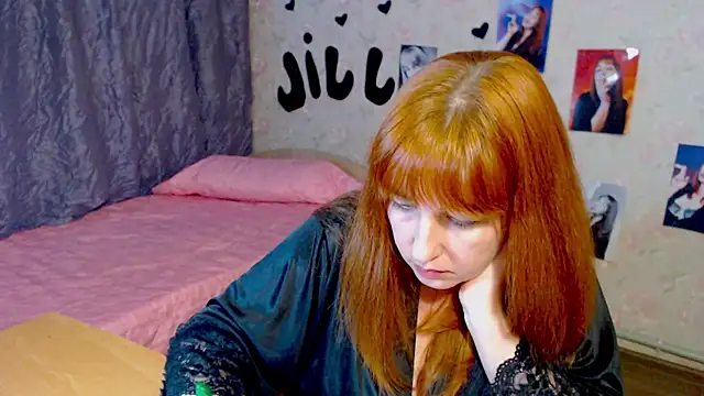 Snapshot of JillStevens chatting on 6, 2, 2025 JillStevens online show from 6, 2, 2025