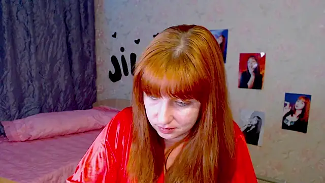 Snapshot of JillStevens chatting on 10, 2, 2025 JillStevens online show from 10, 2, 2025
