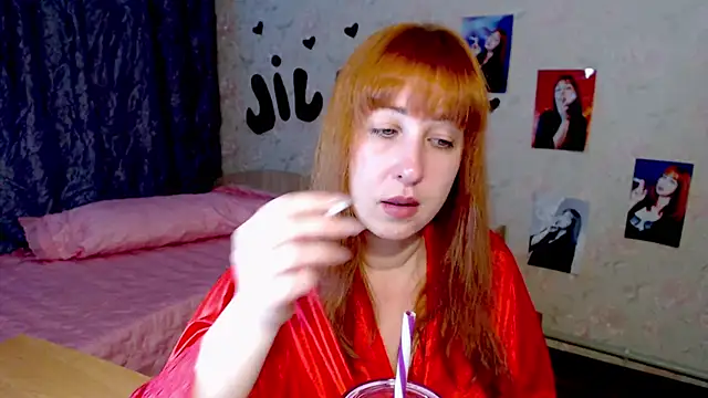 Snapshot of JillStevens chatting on 11, 2, 2025 JillStevens online show from 11, 2, 2025
