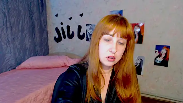 Snapshot of JillStevens chatting on 24, 2, 2025 JillStevens online show from 24, 2, 2025