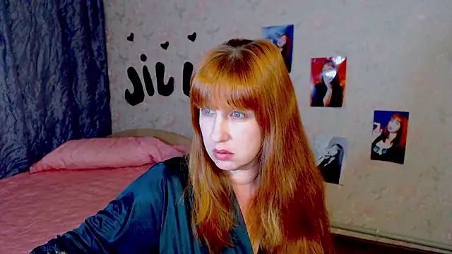 Snapshot of JillStevens chatting on 25, 2, 2025 JillStevens online show from 25, 2, 2025