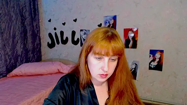 Snapshot of JillStevens chatting on 27, 2, 2025 JillStevens online show from 27, 2, 2025