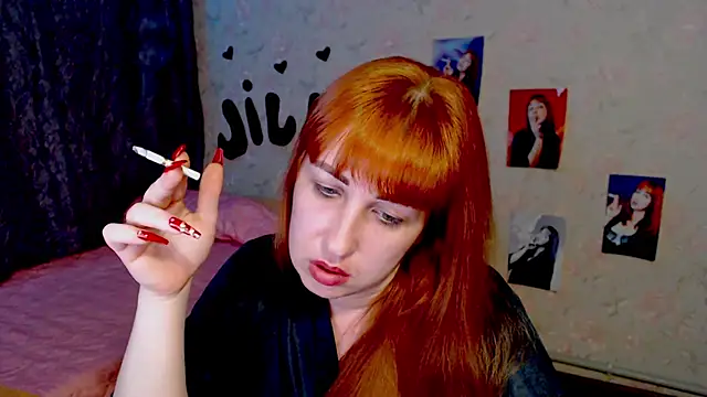 Snapshot of JillStevens chatting on 12, 3, 2025 JillStevens online show from 12, 3, 2025
