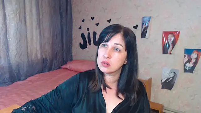 Snapshot of JillStevens chatting on 18, 9, 2025 JillStevens online show from 18, 9, 2025