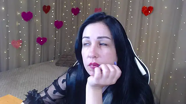 Snapshot of JillStevens chatting on 8, 3, 2026 JillStevens online show from 8, 3, 2026