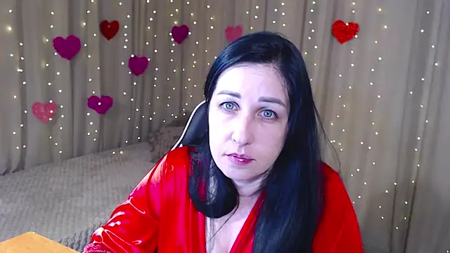 Snapshot of JillStevens chatting on 6, 4, 2026 JillStevens online show from 6, 4, 2026