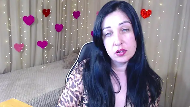 Snapshot of JillStevens chatting on 10, 4, 2026 JillStevens online show from 10, 4, 2026