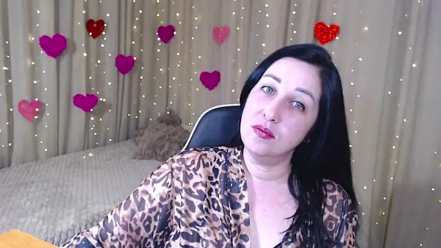 Snapshot of JillStevens chatting on 12, 4, 2026 JillStevens online show from 12, 4, 2026