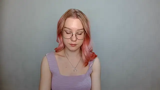 Snapshot of cindi_hot chatting on 6, 12, 2024 cindi hot online show from 6, 12, 2024