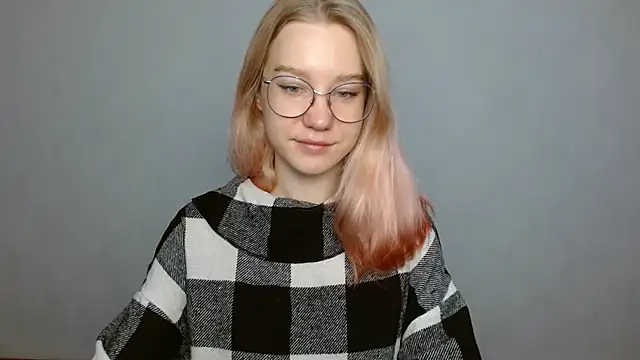 Snapshot of cindi_hot chatting on 28, 12, 2024 cindi hot online show from 28, 12, 2024