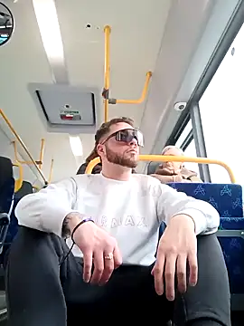 Snapshot of 1ninefellababy chatting on 9, 3, 2025 1ninefellababy online show from 9, 3, 2025