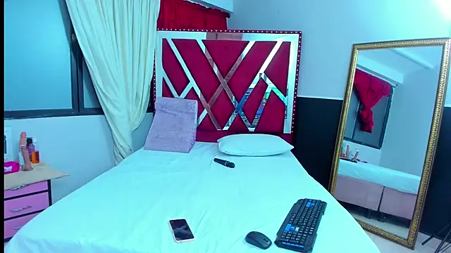 Snapshot of AnyelaGitanaMature chatting on 7, 1, 2025 AnyelaGitanaMature online show from 7, 1, 2025