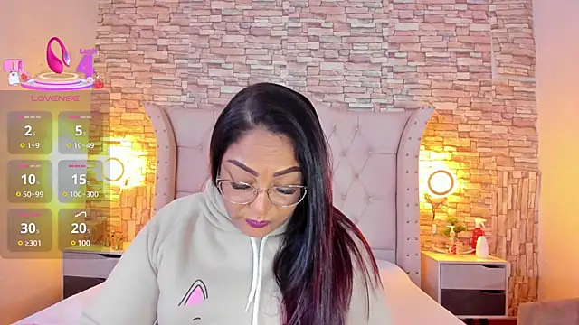 Gina Myers online show from 17, 3, 2025