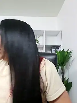 Snapshot of Gina_Myers chatting on 5, 5, 2026 Gina Myers online show from 5, 5, 2026