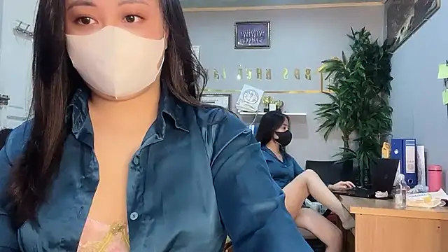 Snapshot of Bamboo_Swetie chatting on 6, 12, 2024 Bamboo Swetie online show from 6, 12, 2024