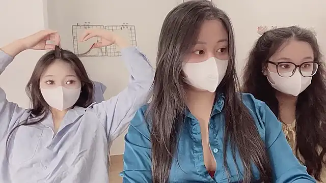 Snapshot of Bamboo_Swetie chatting on 14, 11, 2025 Bamboo Swetie online show from 14, 11, 2025