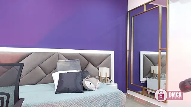 Snapshot of alina_martinelli chatting on 13, 3, 2025 alina martinelli online show from 13, 3, 2025