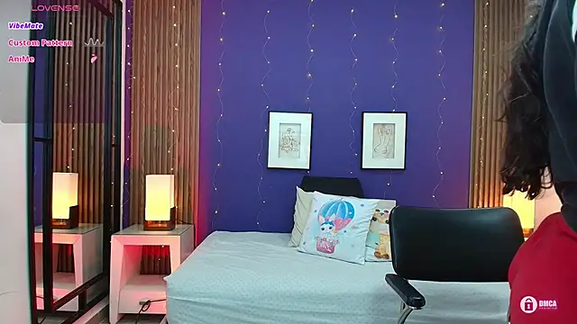 Snapshot of alina_martinelli chatting on 7, 10, 2025 alina martinelli online show from 7, 10, 2025