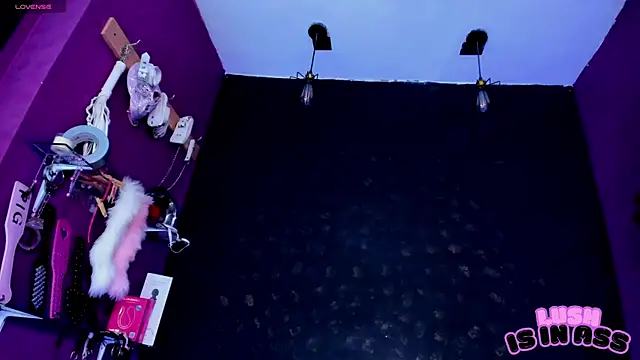 Alexa Slave online show from 14, 4, 2026