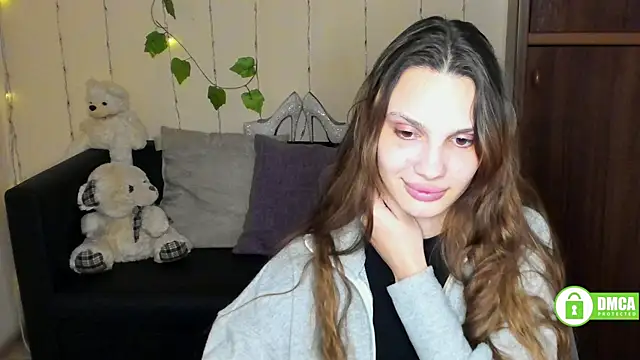 Aminakisuliawolf online show from 10, 2, 2025