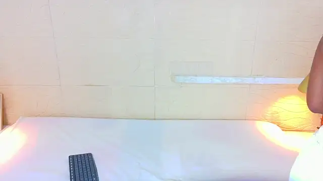 Shamiraa moore online show from 19, 12, 2025