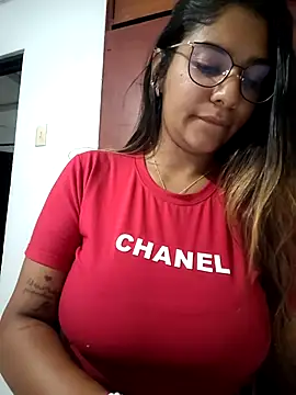 Sofythom1 online show from 30, 4, 2026