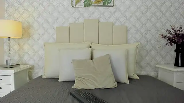 MarianaSanz online show from 10, 9, 2025