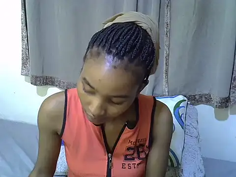 Snapshot of cute-alexis chatting on 5, 3, 2025 cute-alexis online show from 5, 3, 2025