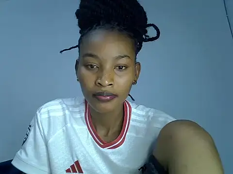 Snapshot of cute-alexis chatting on 28, 9, 2025 cute-alexis online show from 28, 9, 2025