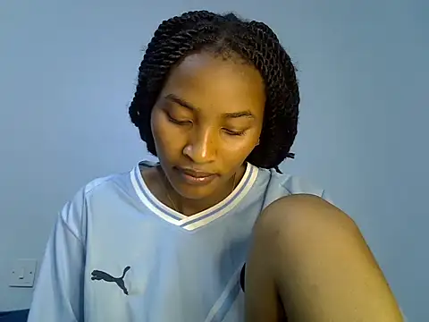 Snapshot of cute-alexis chatting on 12, 10, 2025 cute-alexis online show from 12, 10, 2025