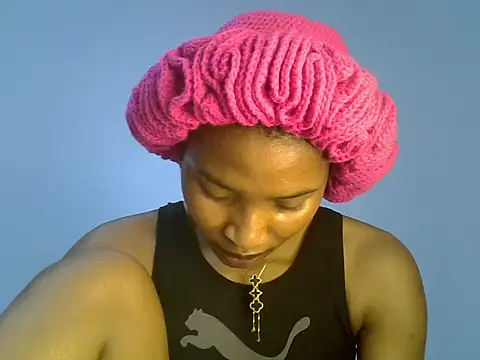 Snapshot of cute-alexis chatting on 18, 11, 2025 cute-alexis online show from 18, 11, 2025