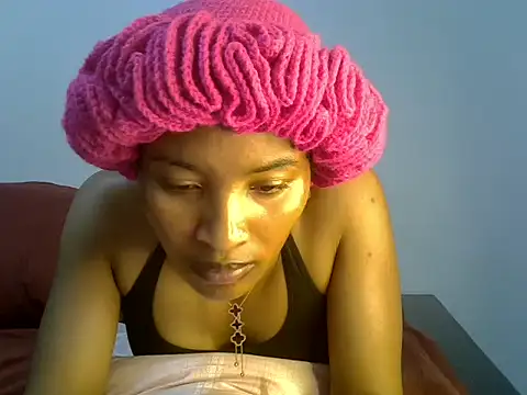 Snapshot of cute-alexis chatting on 23, 11, 2025 cute-alexis online show from 23, 11, 2025