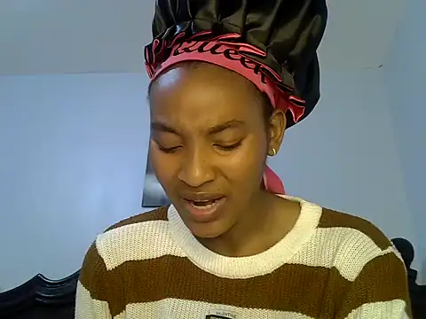 cute-alexis online show from 11, 5, 2026