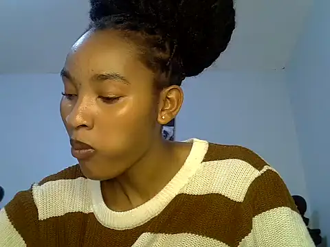 Snapshot of cute-alexis chatting on 25, 6, 2026 cute-alexis online show from 25, 6, 2026