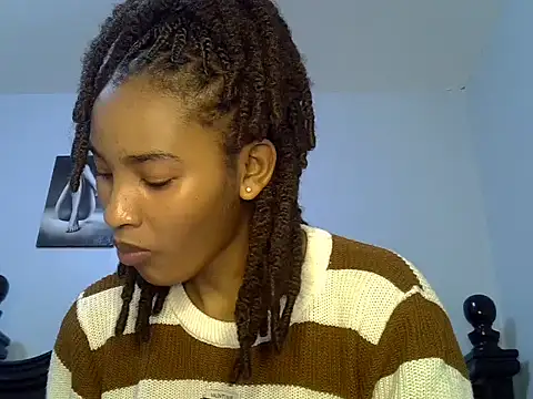 Snapshot of cute-alexis chatting on 3, 7, 2026 cute-alexis online show from 3, 7, 2026