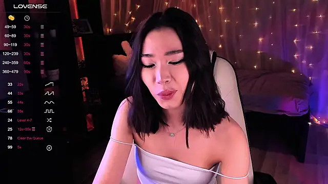 sensualily online show from 15, 12, 2024