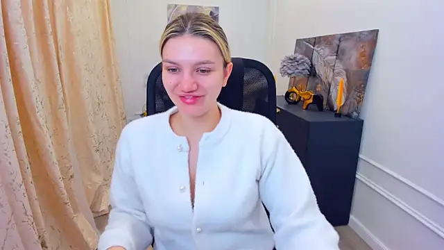 SelenaeMoore online show from 29, 5, 2026