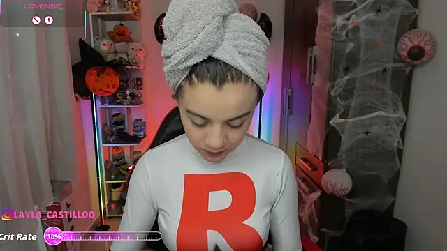 Snapshot of Layla_castilloo chatting on 31, 10, 2025 Layla castilloo online show from 31, 10, 2025