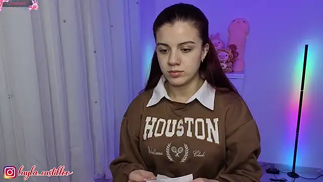 Snapshot of Layla_castilloo chatting on 29, 6, 2026 Layla castilloo online show from 29, 6, 2026