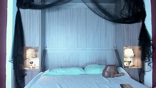 Snapshot of KendallRosse1 chatting on 12, 2, 2026 KendallRosse1 online show from 12, 2, 2026