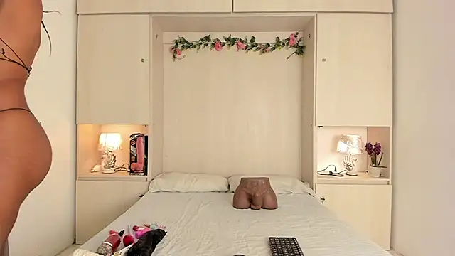 Snapshot of KendallRosse1 chatting on 24, 2, 2026 KendallRosse1 online show from 24, 2, 2026