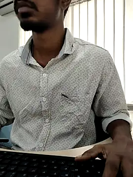 Snapshot of TeluguModda99 chatting on 28, 5, 2026 TeluguModda99 online show from 28, 5, 2026