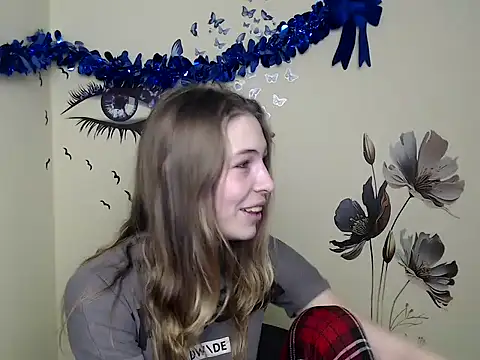 StrangerGi online show from 12, 1, 2025