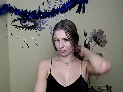 StrangerGi online show from 25, 1, 2025