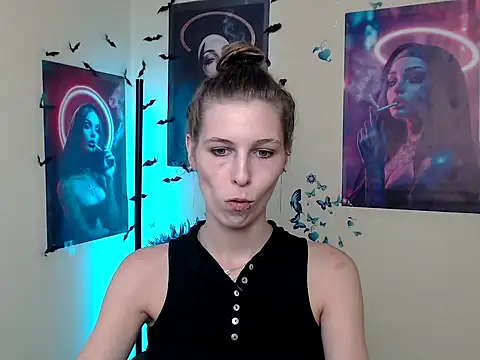 StrangerGi online show from 20, 9, 2025