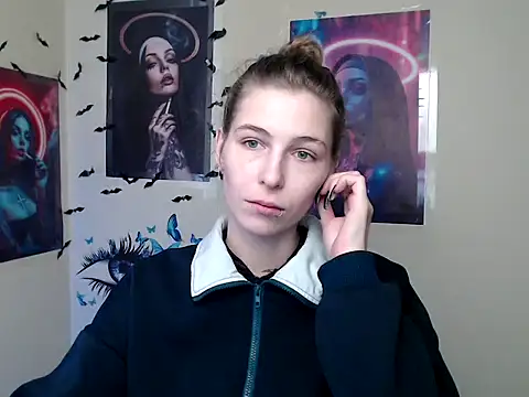 StrangerGi online show from 23, 10, 2025